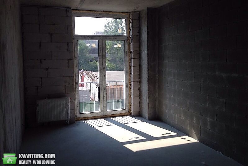 Sell 4-room apartment. Киев, Регенераторная — photo 2
