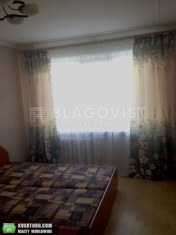 Rent out 2-room apartment. Киев, Архипенк Александра — photo 2