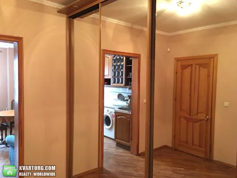 Rent out 3-room apartment. Киев,  Бажана — photo 4