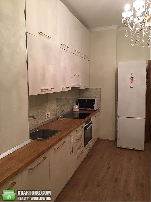 Rent out 1-room apartment. Киев,  Михайловская — photo 2
