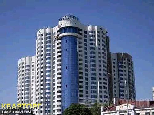 Sell 4-room apartment. Киев,  40-летия Октября просп — photo 1