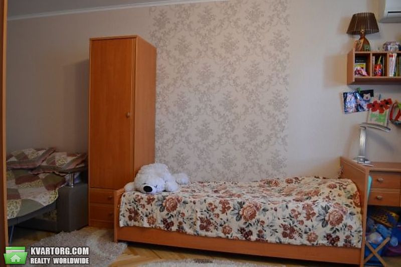 Sell 1-room apartment. Киев,  Здолбуновская — photo 3