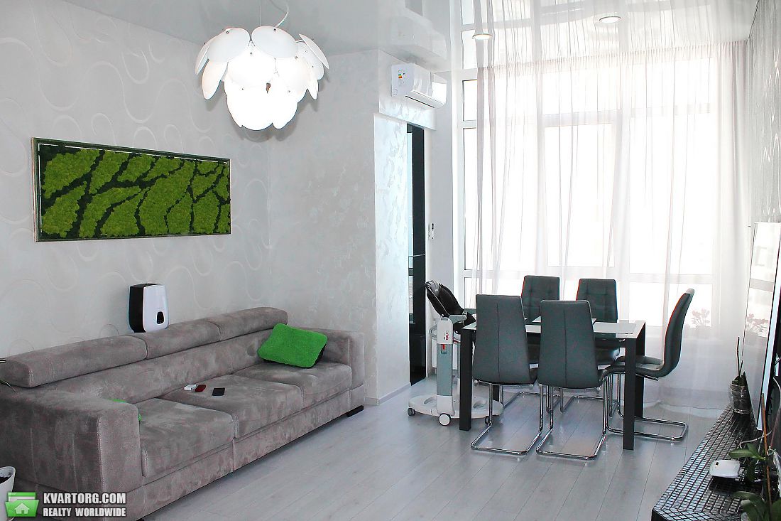 Sell 2-room apartment. Одесса, Французский бульвар — photo 10