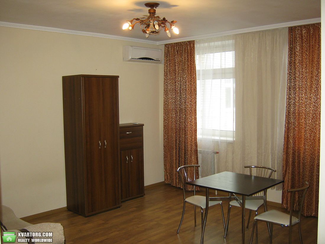 Rent out 1-room apartment. Киев,  Майорова — photo 8