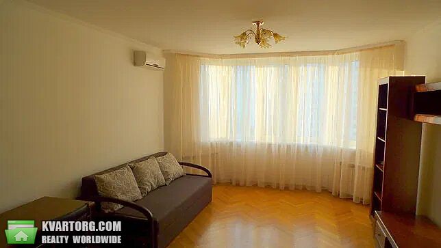 Rent out 2-room apartment. Киев,  Гмыри — photo 2