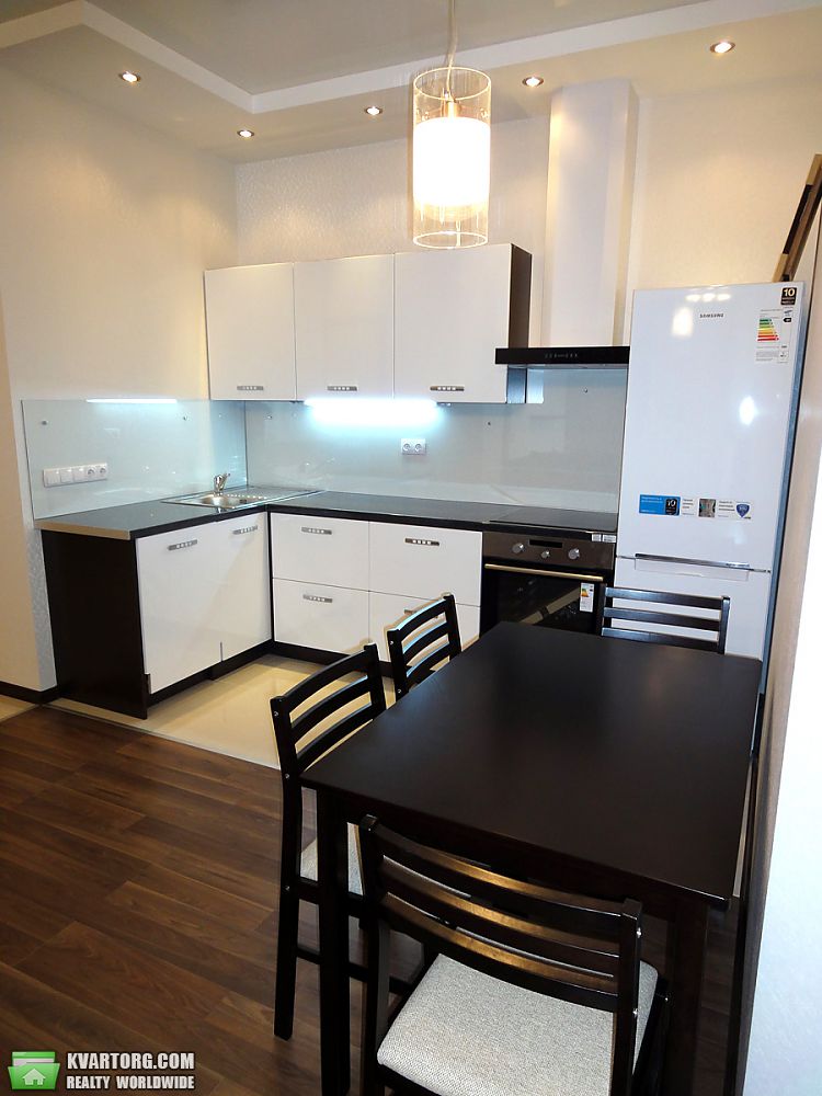 Rent out 2-room apartment. Одесса, Среднефонтанская — photo 2