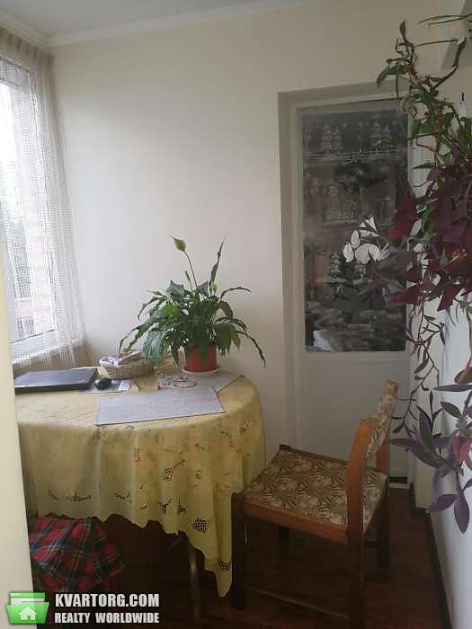 Sell 2-room apartment. Киев,  Оболонская — photo 3