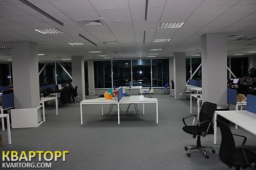 Rent out office. Киев, Московском п-те — photo 1