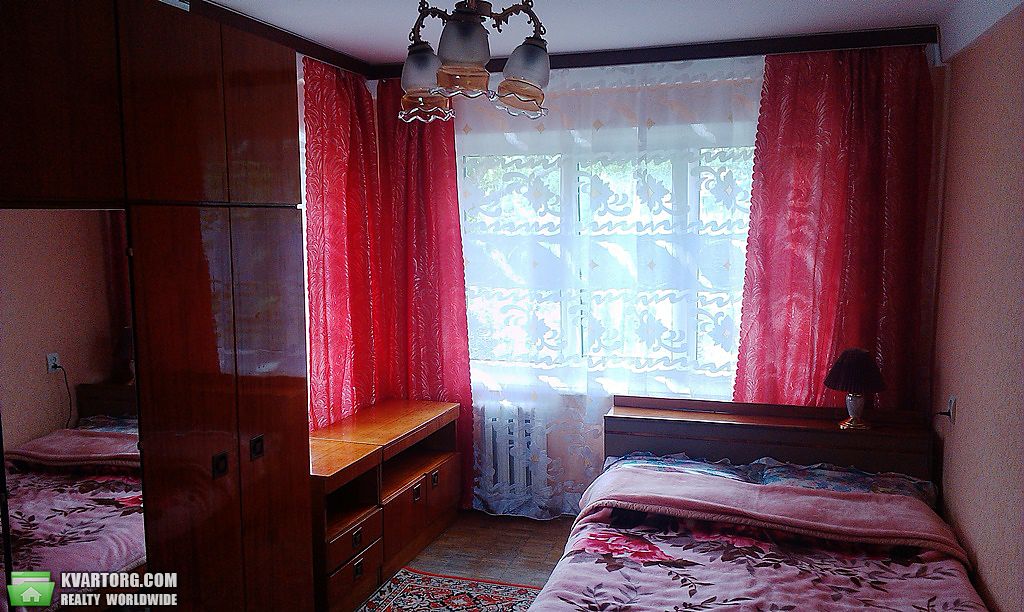 Sell 2-room apartment. Киев,  Салютная — photo 2