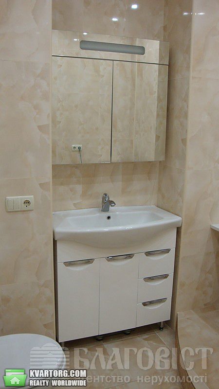 Sell 2-room apartment. Киев,  Щорса — photo 7