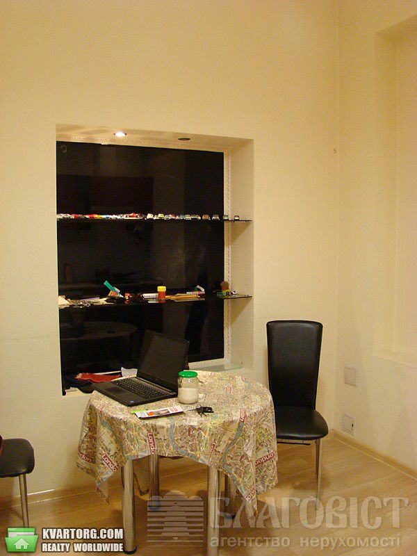 Sell 2-room apartment. Киев,  Владимирская — photo 7