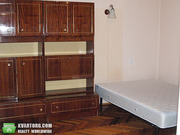 Rent out 2-room apartment. Киев,  Тулузы — photo 4