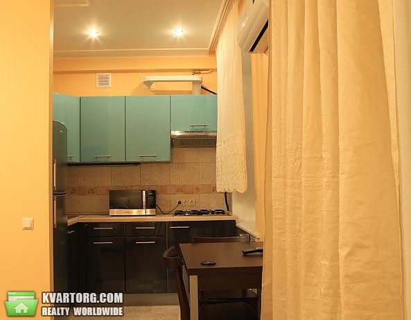 Rent out 1-room apartment. Киев,  Леси Украинки бул — photo 5