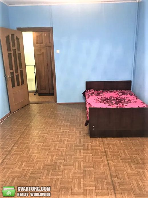 Rent out 1-room apartment. Киев,  Гмыри — photo 1