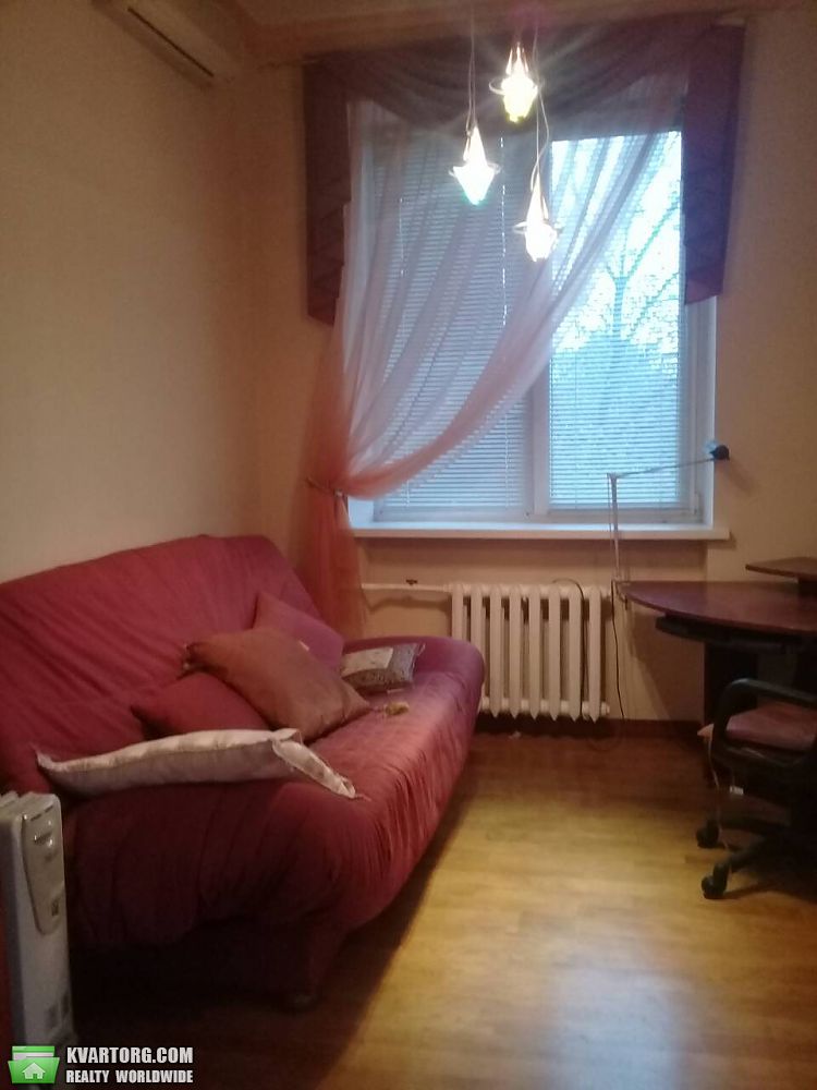 Rent out 3-room apartment. Киев, Проспект Победы — photo 2