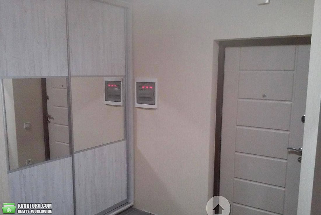 Rent out 1-room apartment. Киев, гарматная — photo 5