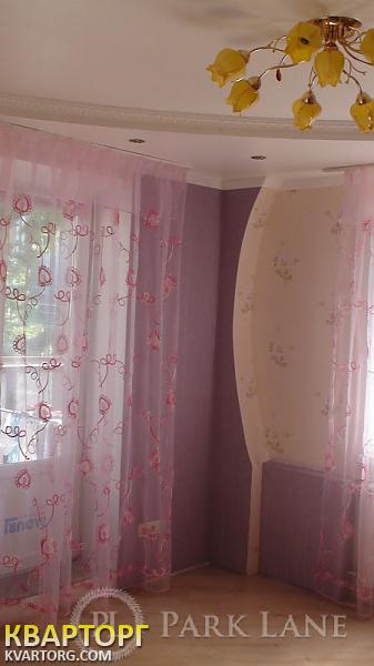 Sell 3-room apartment. Киев,  Святошинская пл — photo 1