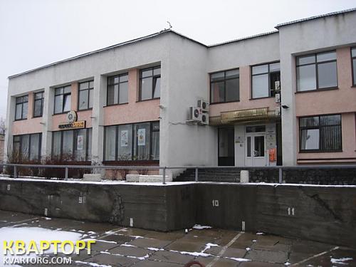 Rent out office. Киев, Лукьяновская — photo 1