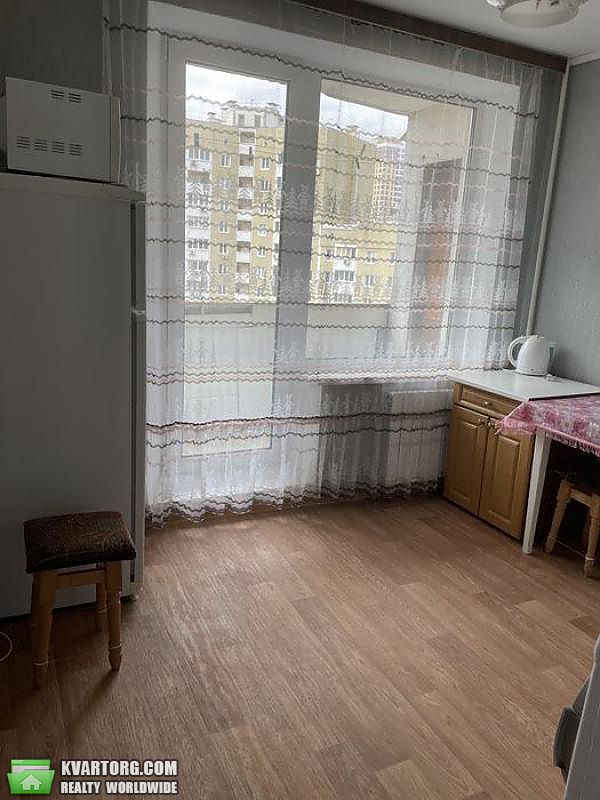 Rent out 1-room apartment. Киев, ст. м. Шулявская — photo 4