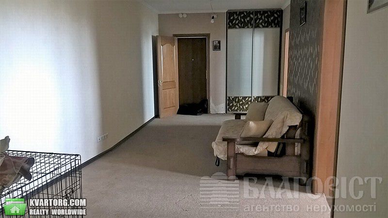 Sell 3-room apartment. Киев,  Днепровская наб — photo 2