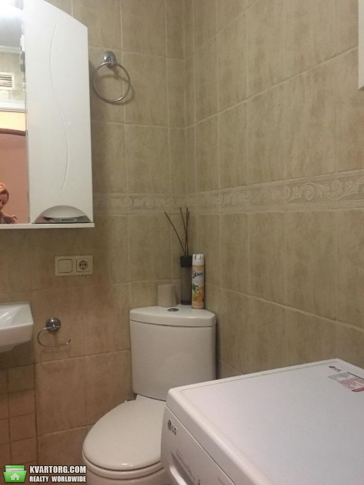 Rent out 2-room apartment. Киев,  Дружбы Народов бул — photo 10