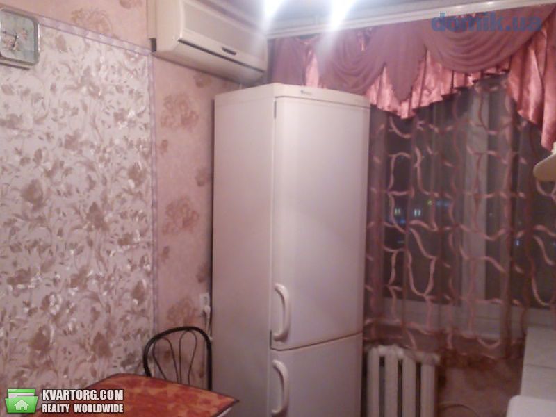 Rent out 1-room apartment. Днепропетровск,  Правды пр — photo 1