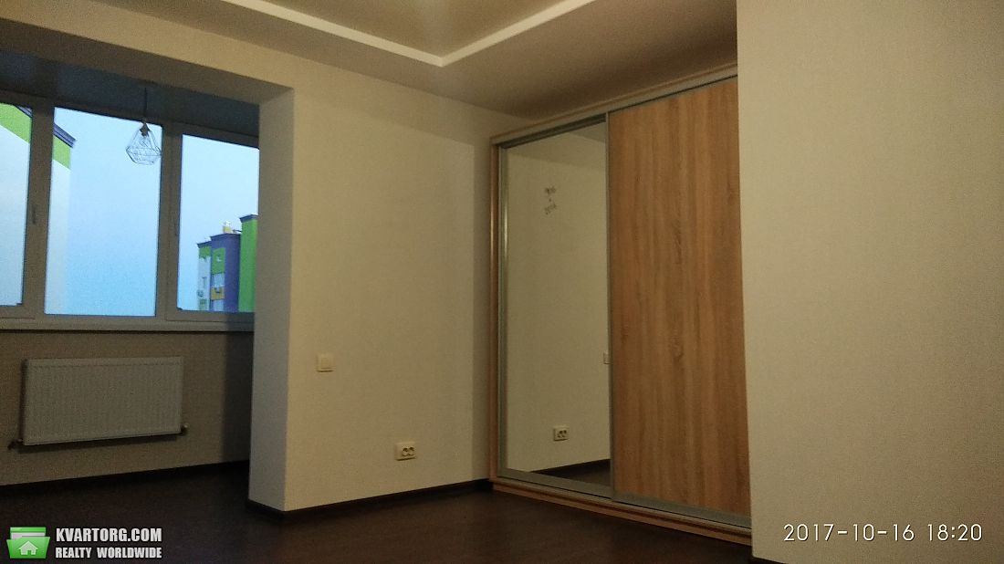 Rent out 1-room apartment. Киев,  Яблоневая — photo 2