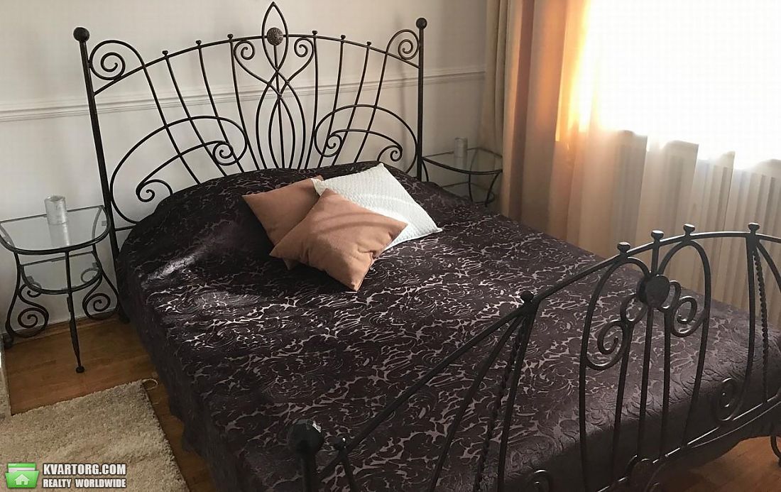 Rent out 4-room apartment. Киев,  Анищенко — photo 3