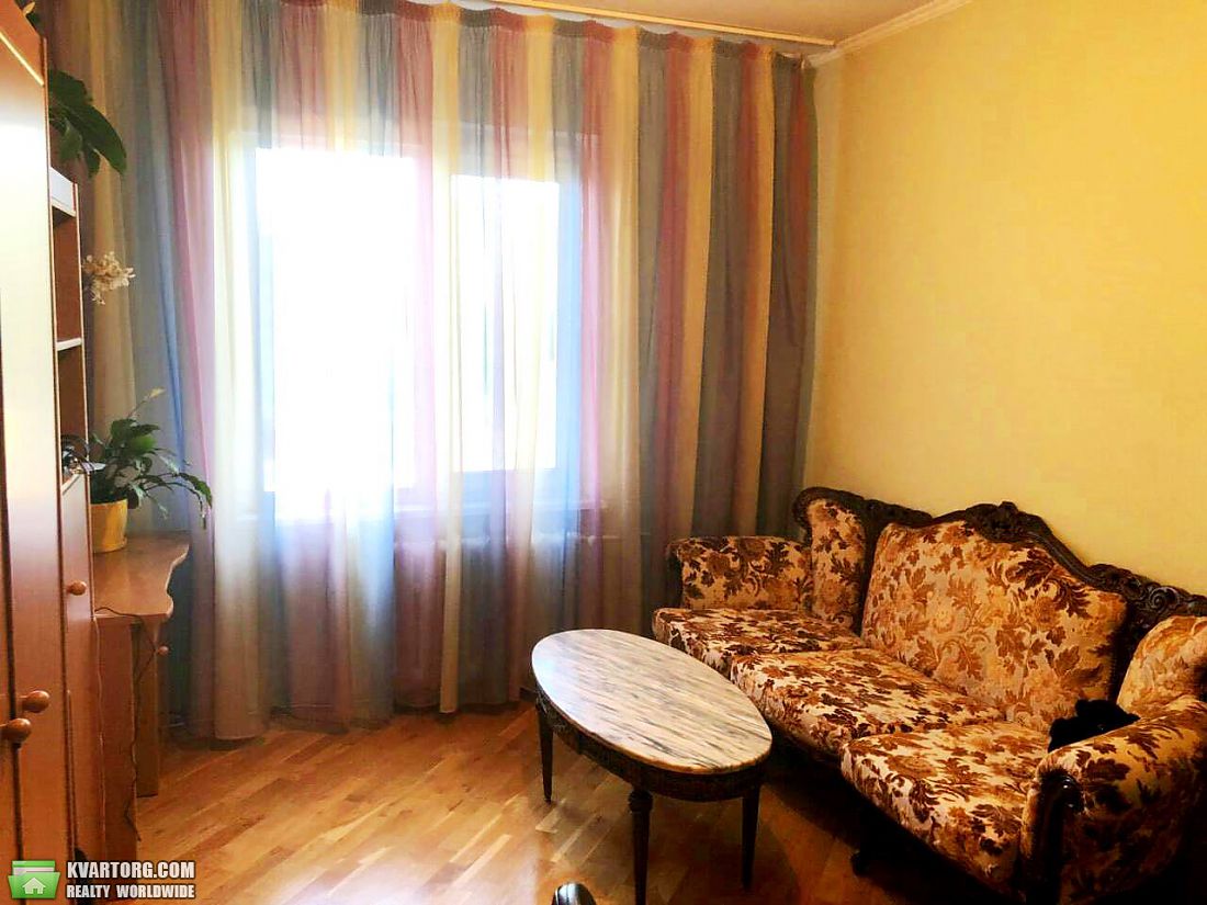 Sell 3-room apartment. Киев,  Харьковское шоссе — photo 3