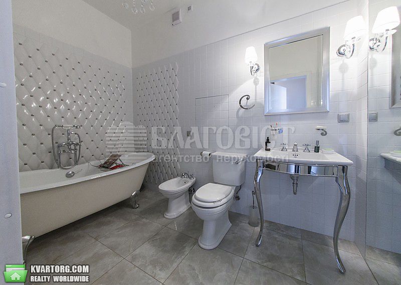Rent out 2-room apartment. Киев, Драгомирова ул. — photo 10