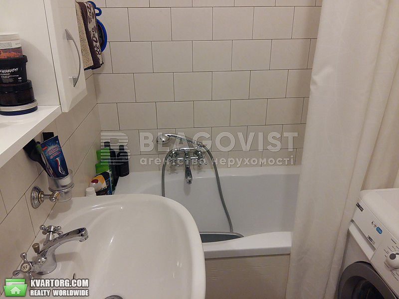 Sell 3-room apartment. Киев,  Владимирская — photo 7