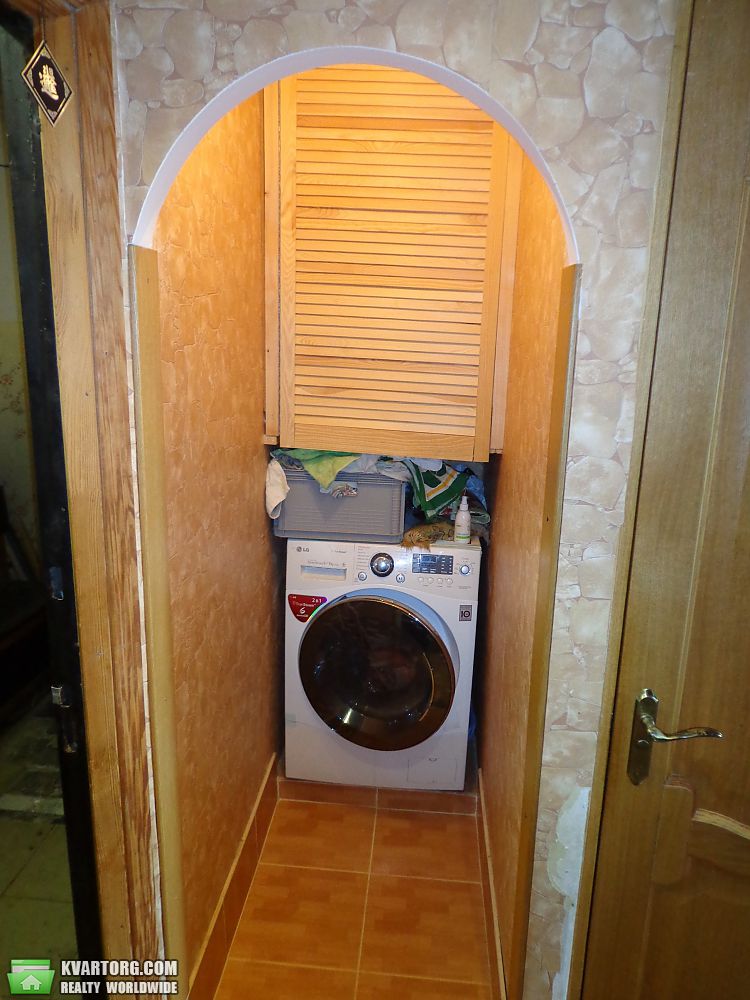 Sell 3-room apartment. Киев,  Порика — photo 10