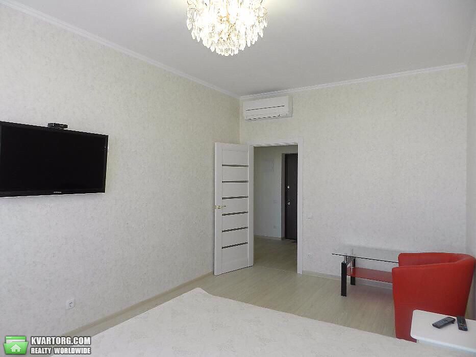 Rent out 1-room apartment. Одесса, Генуэзская — photo 4