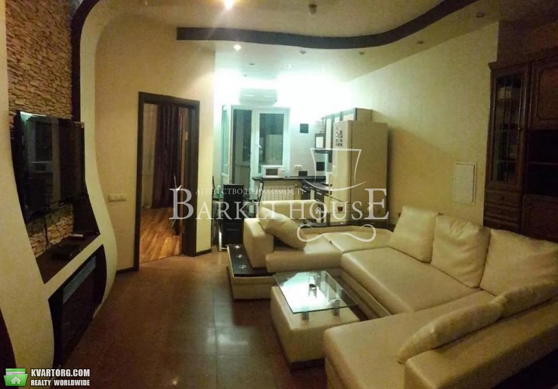 Rent out 2-room apartment. Киев,  Белорусская — photo 1