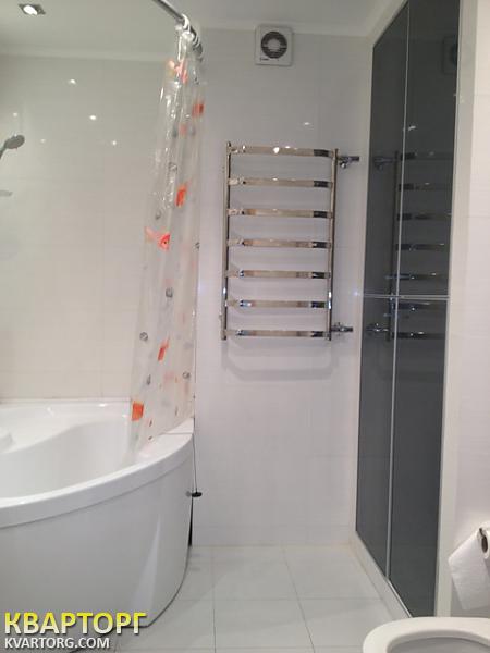 Rent out 1-room apartment. Киев,  Драгоманова — photo 5