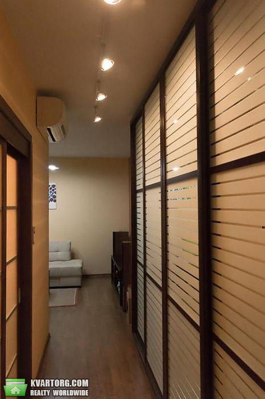 Rent out 2-room apartment. Киев,  Лютеранская — photo 10