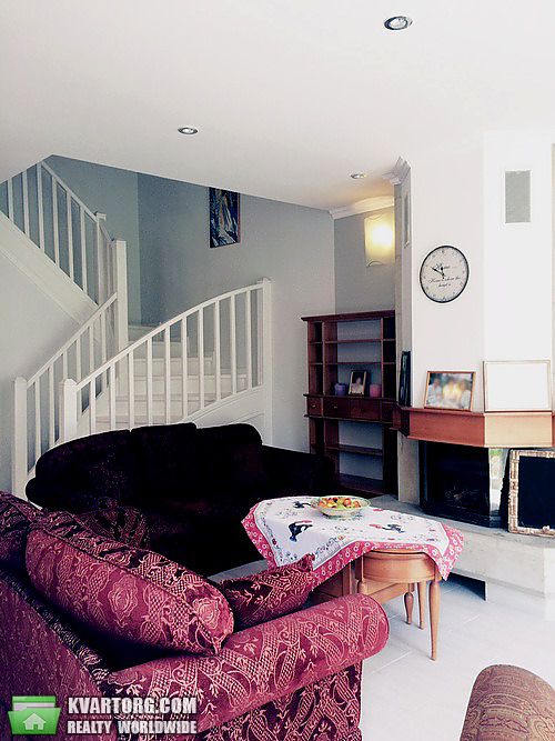 Rent out house. Киев, Эстонская — photo 1