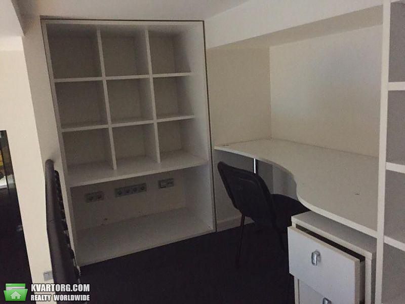 Rent out 2-room apartment. Киев,  Андреевский спуск — photo 7