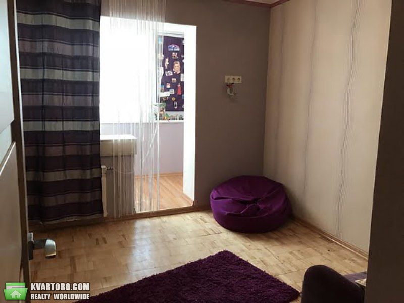 Sell 4-room apartment. Киев,  Ирпенская — photo 5