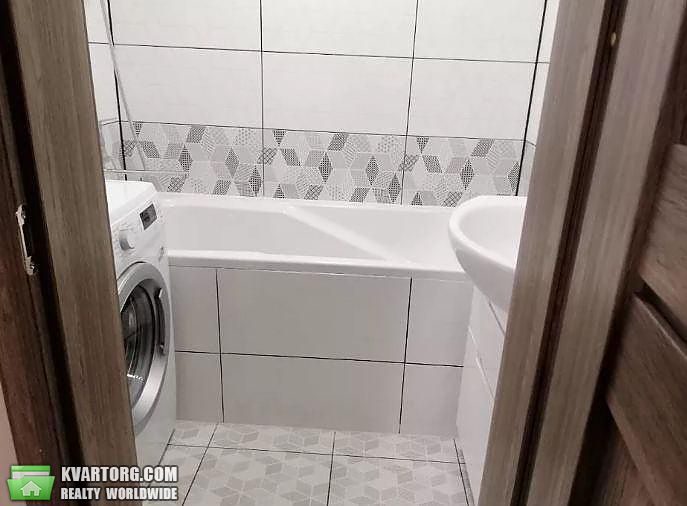 Rent out 2-room apartment. Киев,  Героев Сталинграда пр — photo 3