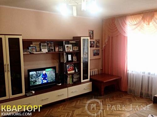 Sell 2-room apartment. Киев,  Тургеневская — photo 1