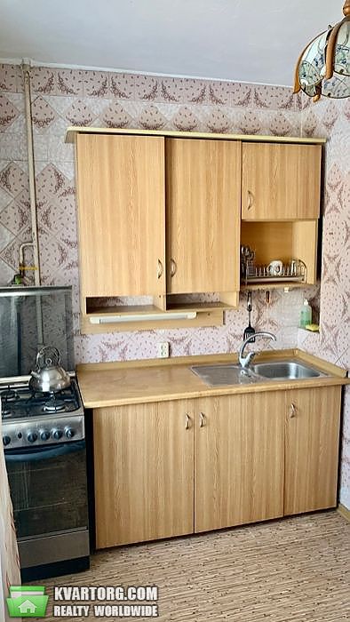 Sell 3-room apartment. Киев,  Приозерная — photo 1