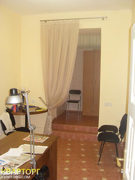Rent out office. Киев,  Лагерная — photo 1