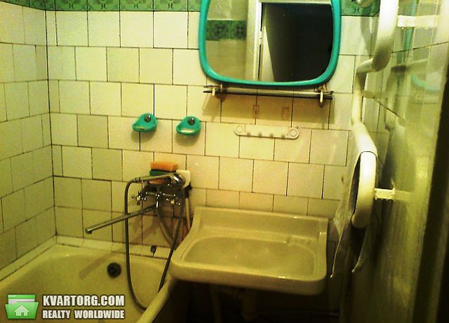 Rent out 2-room apartment. Киев,  Миропольская — photo 5