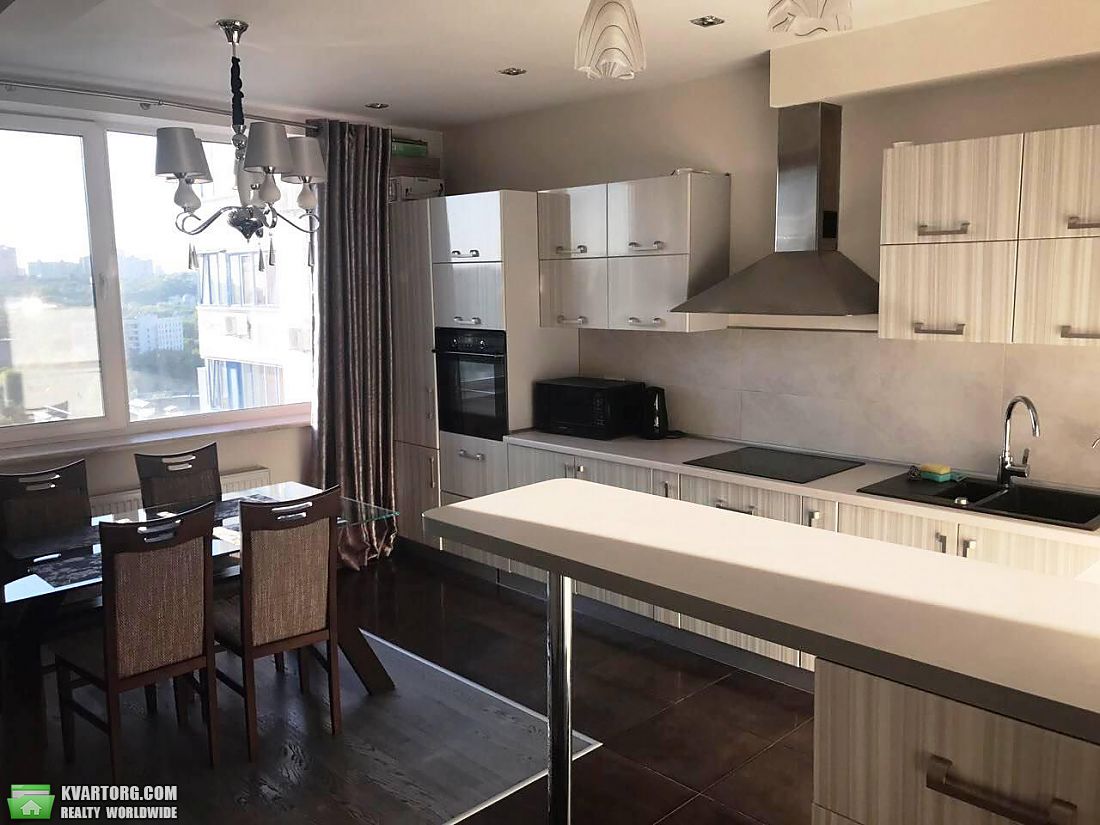 Rent out 2-room apartment. Киев,  Голосеевский пр — photo 2