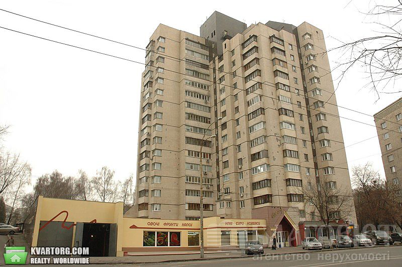 Sell 4-room apartment. Киев,  Соломенская — photo 1