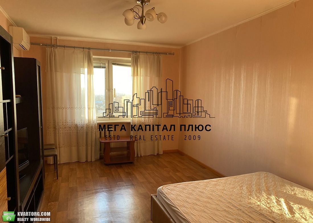 Rent out 1-room apartment. Киев, Ващенка — photo 2