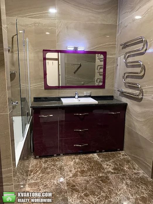 Rent out 2-room apartment. Киев,  Саксаганского — photo 8