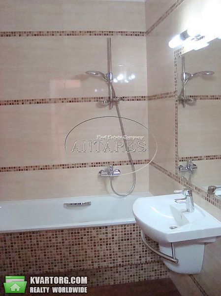 Rent out 3-room apartment. Киев, Воровского — photo 7
