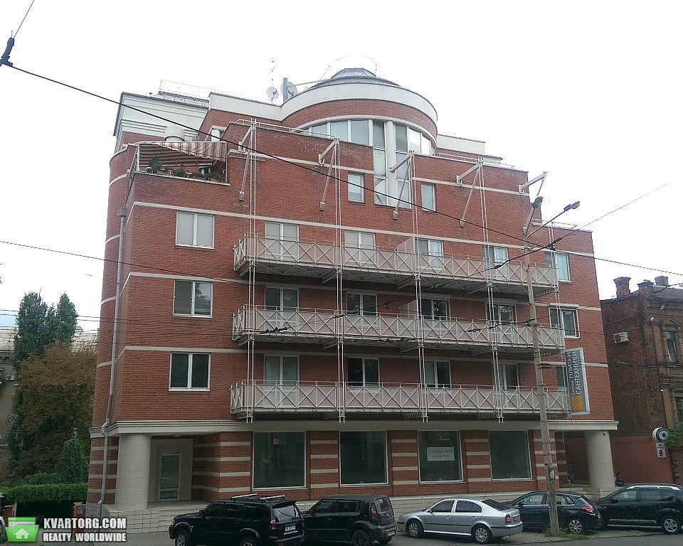 Rent out 3-room apartment. Днепропетровск, Октябрьская площадь — photo 6